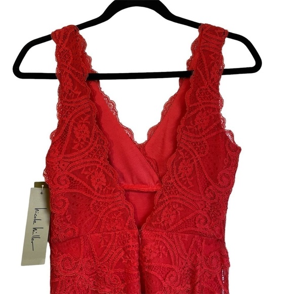 NEW Nicole Miller Embroidered Lace Bodycon Party Dress - Picture 9 of 14